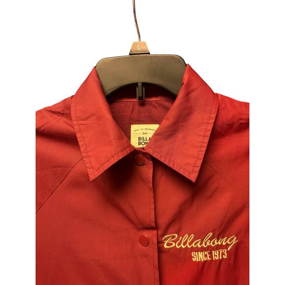 Billabong NWT Women's Dream With Me Embroidered Jacket Size S Red Holidays - Picture 3 of 8